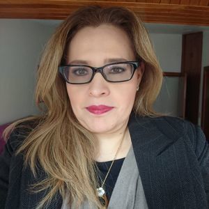 Meet your Posher, Karla